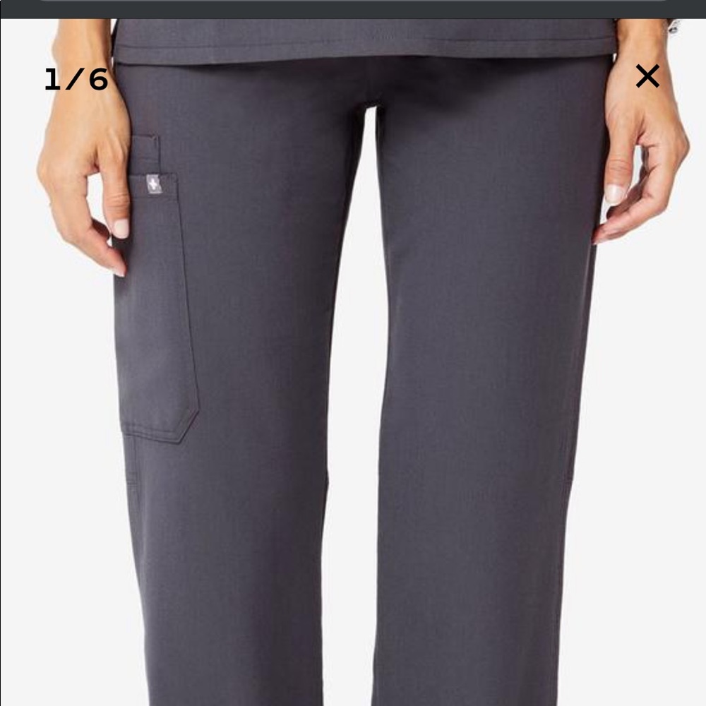 NWT M Figs Kade Cargo Scrub Pants